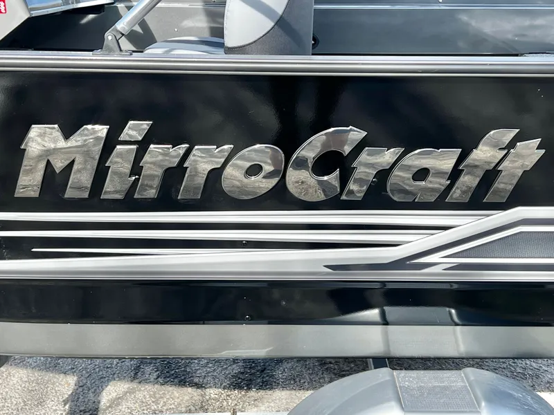 Slide: The Image of MirroCraft 167SC Outfitter 2026 - 18