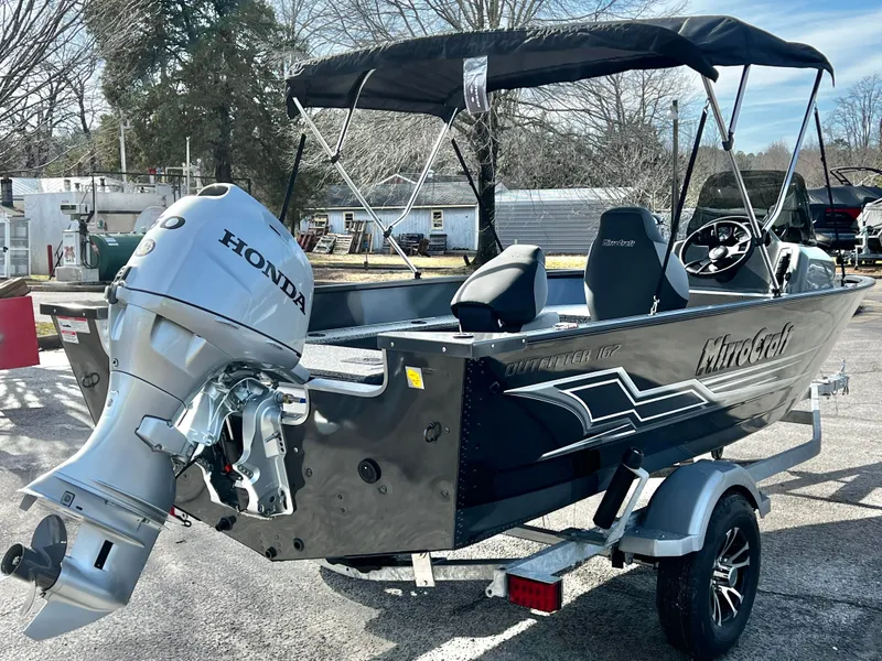 Slide: The Image of MirroCraft 167SC Outfitter 2026 - 5