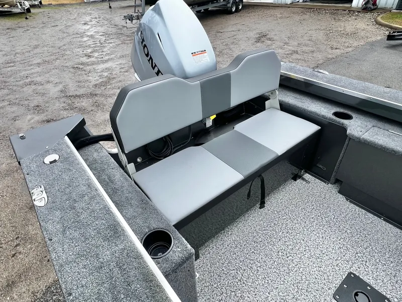 Slide: The Image of MirroCraft 1628 Holiday 2026 - 10