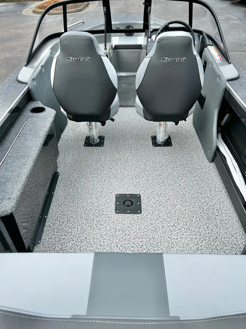 Slide: The Image of MirroCraft 1628 Holiday 2026 - 12