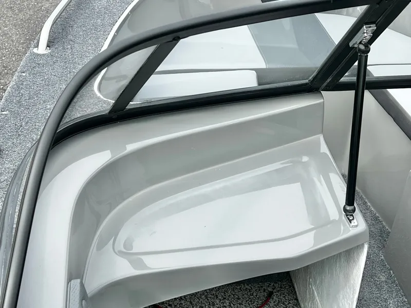 Slide: The Image of MirroCraft 1628 Holiday 2026 - 17