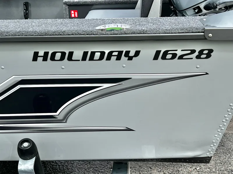 Slide: The Image of MirroCraft 1628 Holiday 2026 - 22