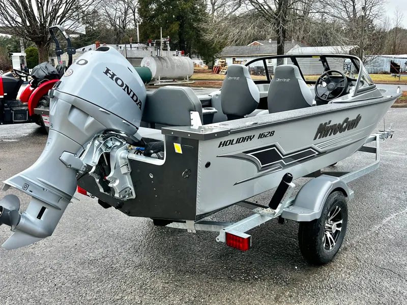 Slide: The Image of MirroCraft 1628 Holiday 2026 - 5