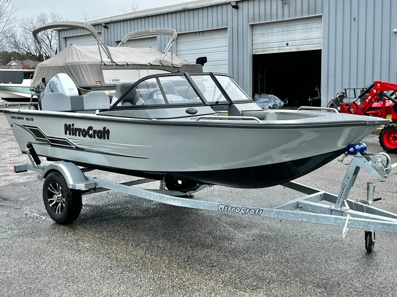 Slide: The Image of MirroCraft 1628 Holiday 2026 - 7