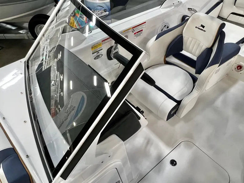 Slide: The Image of Stingray 20SBX 2026 - 20