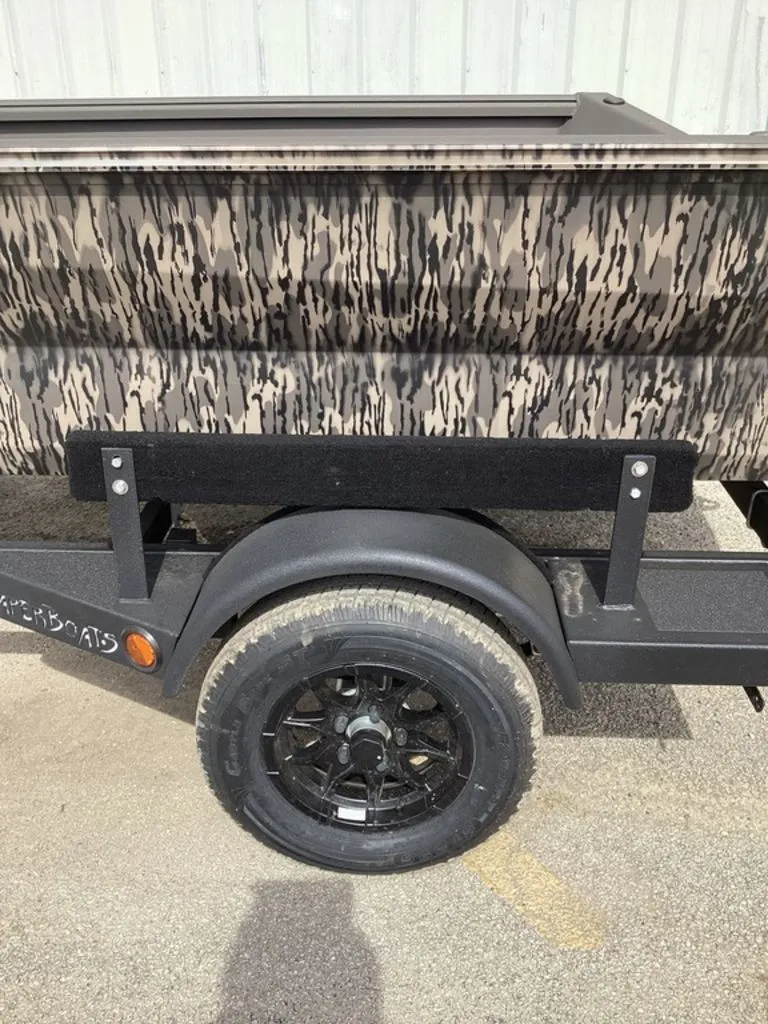 Slide: The Image of Reaper Boats 656-STEP 2026 - 10