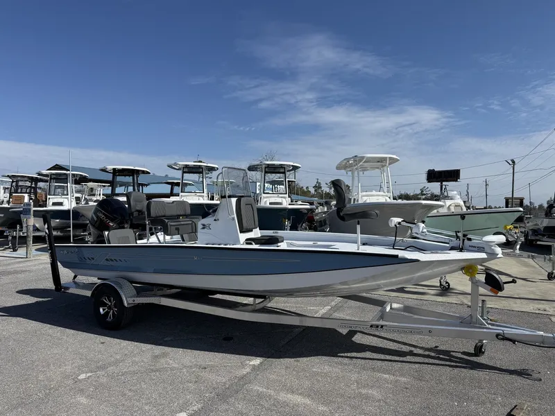 The Image of Xpress H20B Bay 2026 - 1