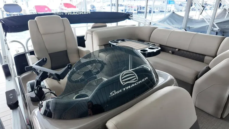 Slide: The Image of Tracker 20DLX Fishin Barge 2022 - 18