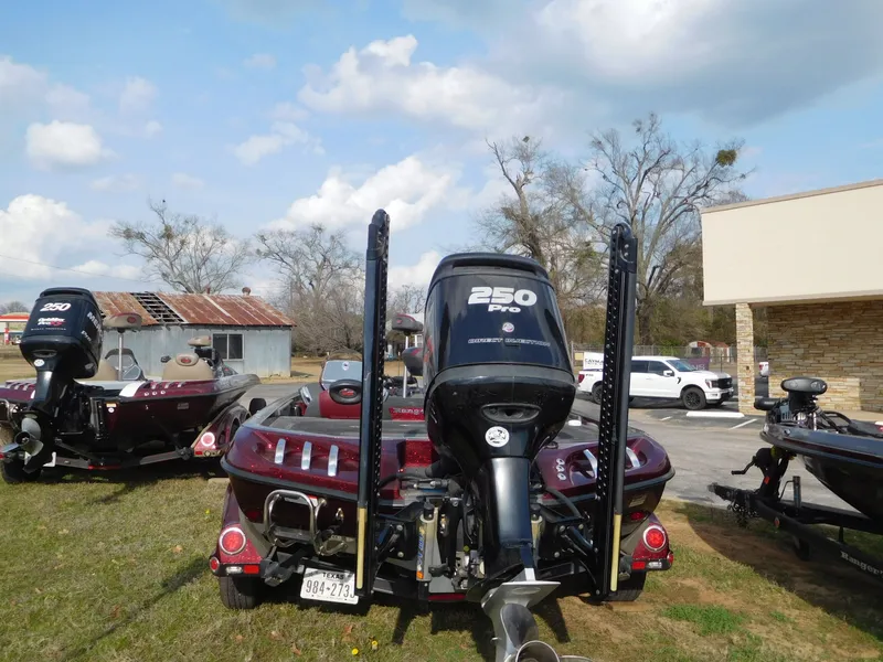 Slide: The Image of Ranger Z 521c DC 2015 - 4