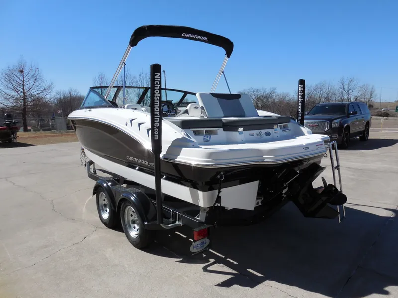 Slide: The Image of Chaparral 21 SSi 2026 - 5