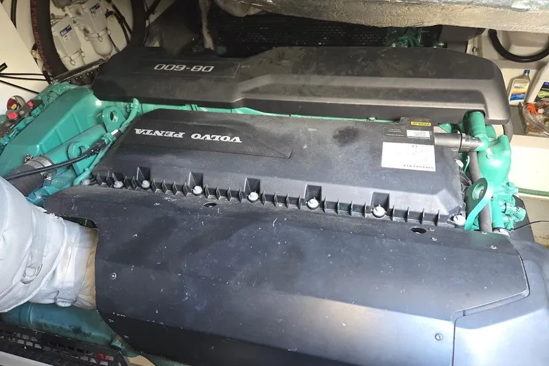 Slide: The Image of Engine compartment of a 2019 Sunseeker Predator 50 with Volvo Penta D8-600 engine. - 68