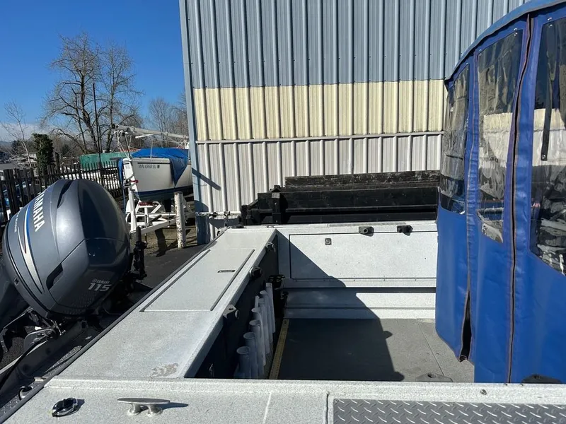 Slide: The Image of Boulton 18 Sentinel 2006 - 6