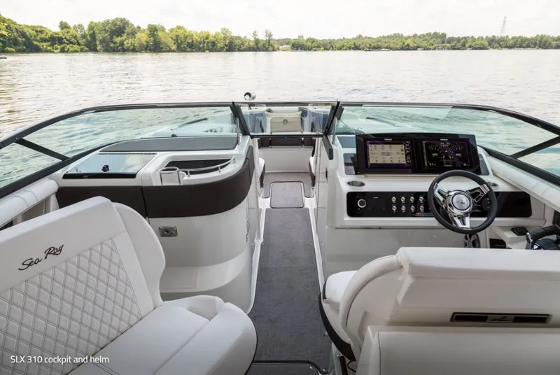 Slide: The Image of Sea Ray SLX 310 2026 - 12