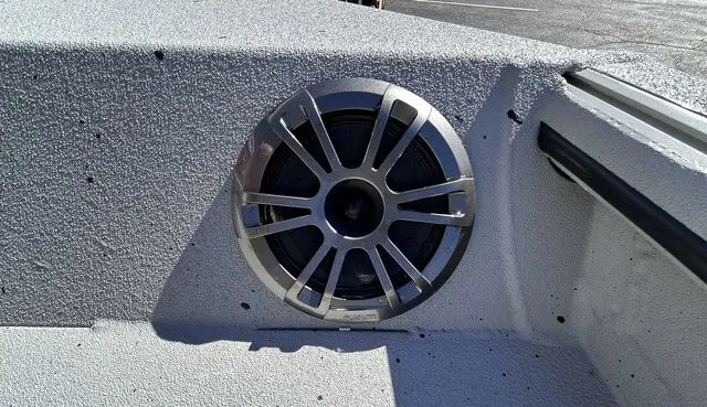 Slide: The Image of SeaArk SeaArk Easy 200 2026 - 15