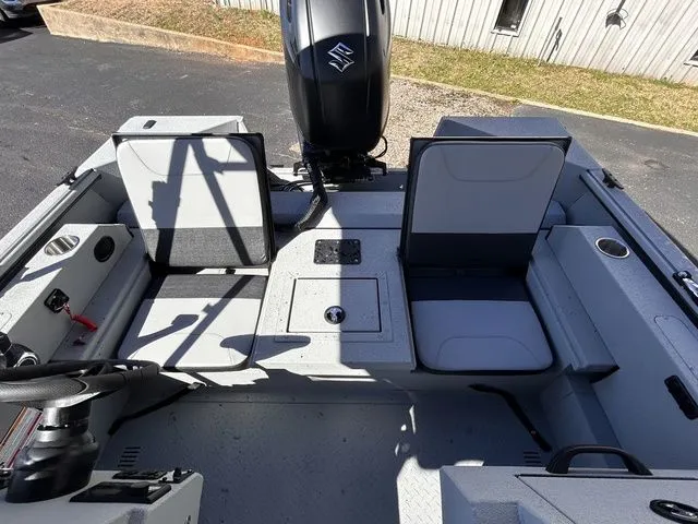 Slide: The Image of SeaArk SeaArk Easy 200 2026 - 5