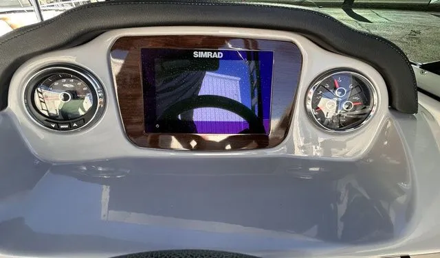 Slide: The Image of Chaparral 23 SSi 2023 - 14