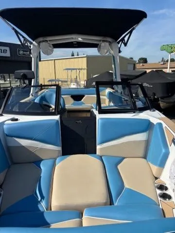 Slide: The Image of Centurion Nv243 2026 - 10