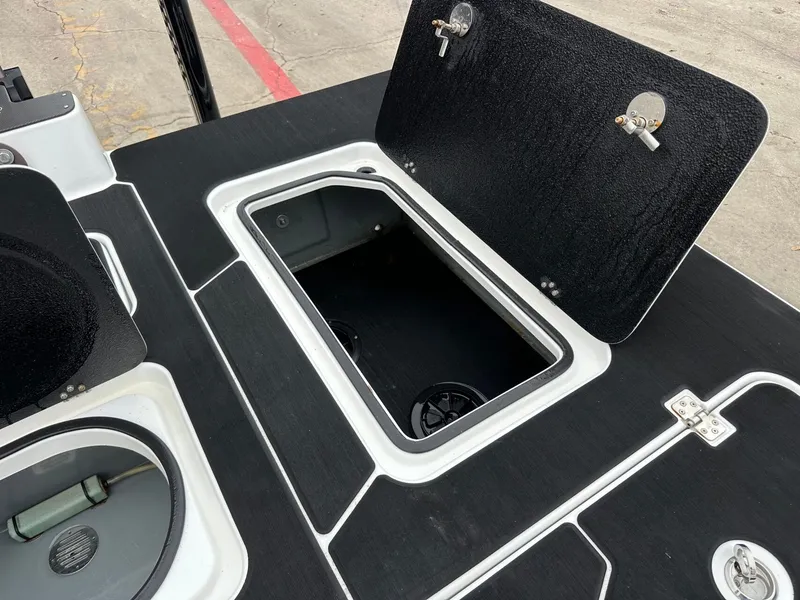 Slide: The Image of ES Custom REVOLUTION 23 2023 - 13