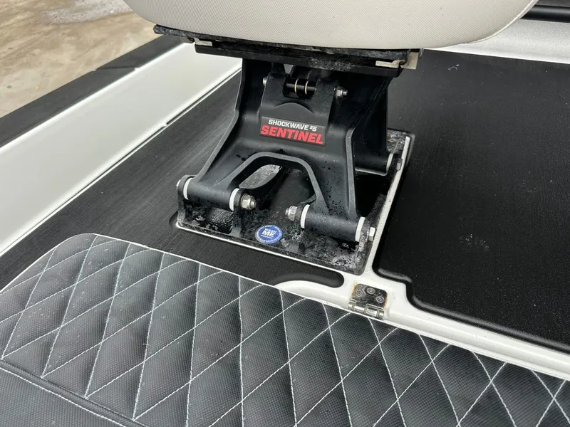 Slide: The Image of ES Custom REVOLUTION 23 2023 - 15