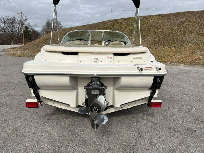 Slide: The Image of Sea Ray 180 Sport 2005 - 12