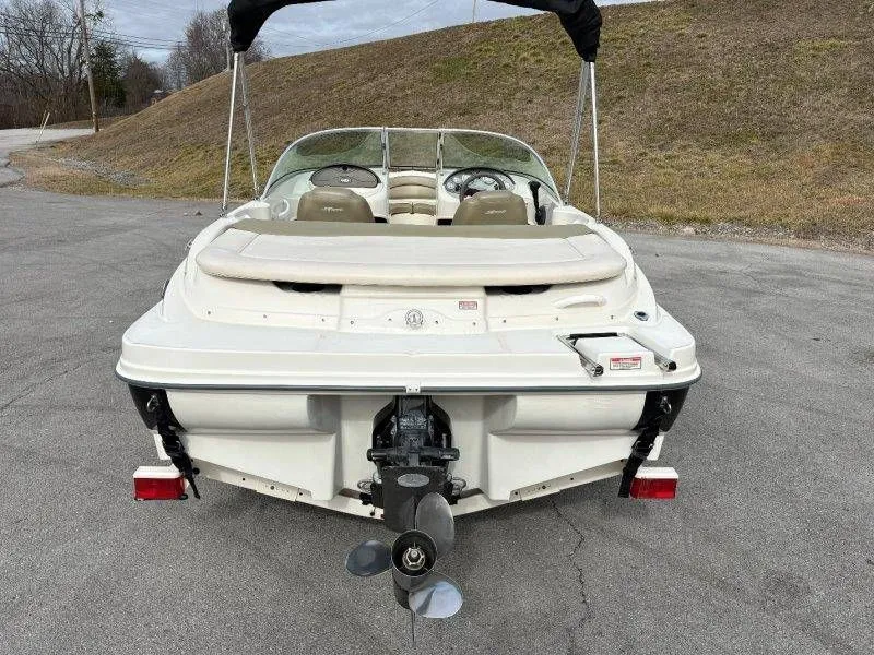 Slide: The Image of Sea Ray 185 Sport 2005 - 11