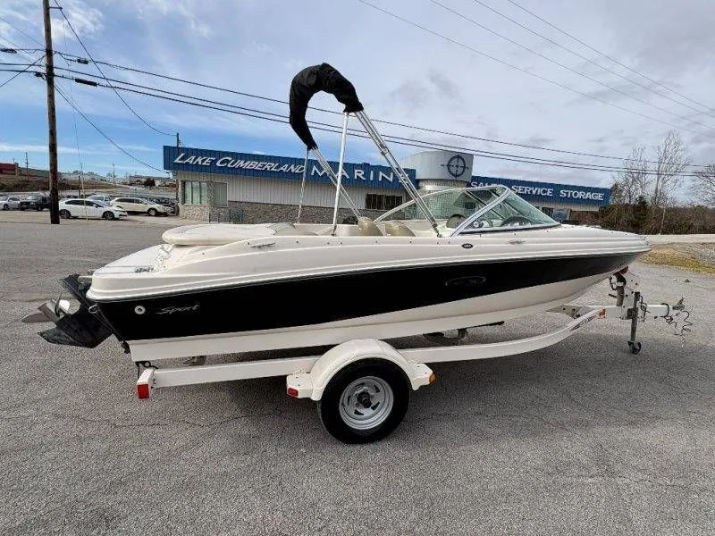 Slide: The Image of Sea Ray 185 Sport 2005 - 15