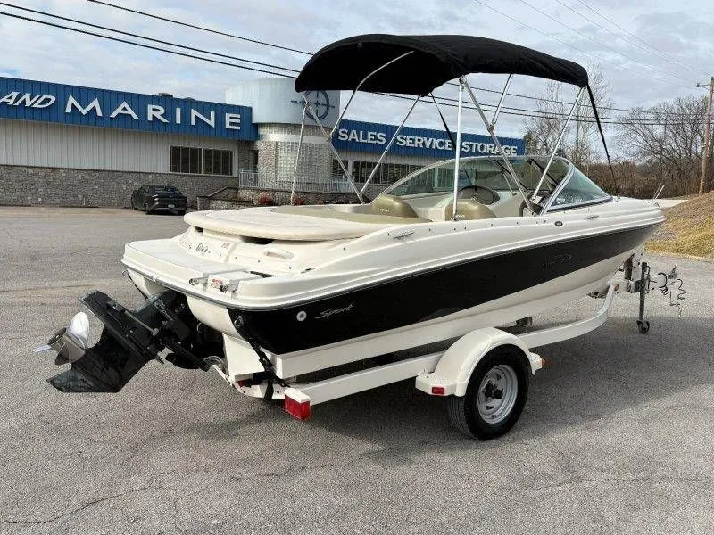Slide: The Image of Sea Ray 185 Sport 2005 - 39