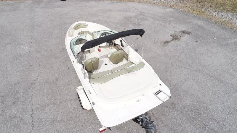 Slide: The Image of Sea Ray 185 Sport 2005 - 4