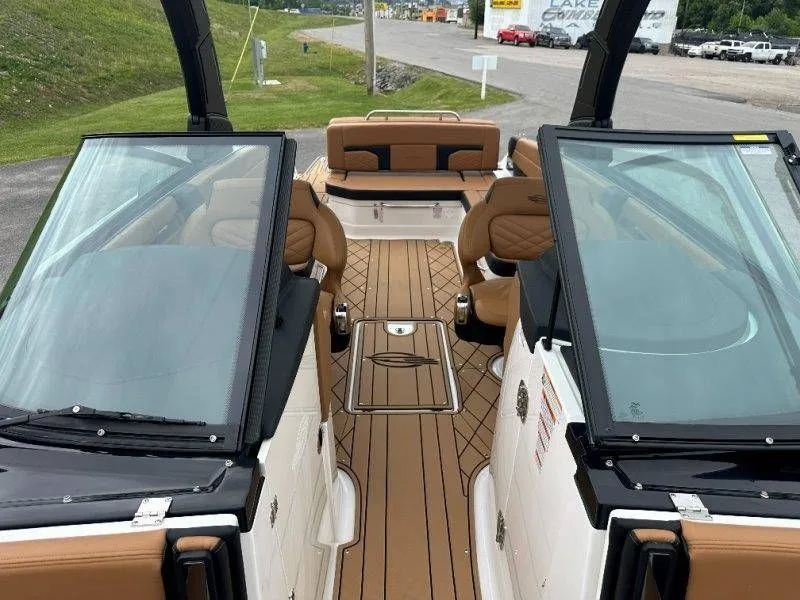 Slide: The Image of Interior of 2026 Chaparral SSX 30 boat with luxurious seating. - 34