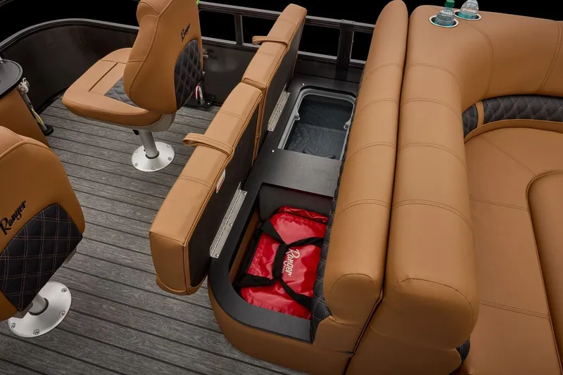 Slide: The Image of Ranger 220F 2026 - 70