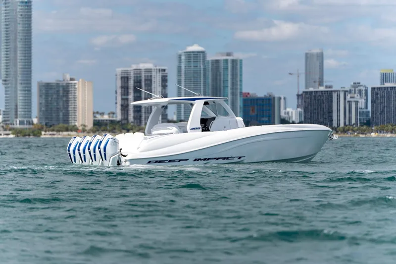 Slide: The Image of Deep Impact 399 Sport 2026 - 13