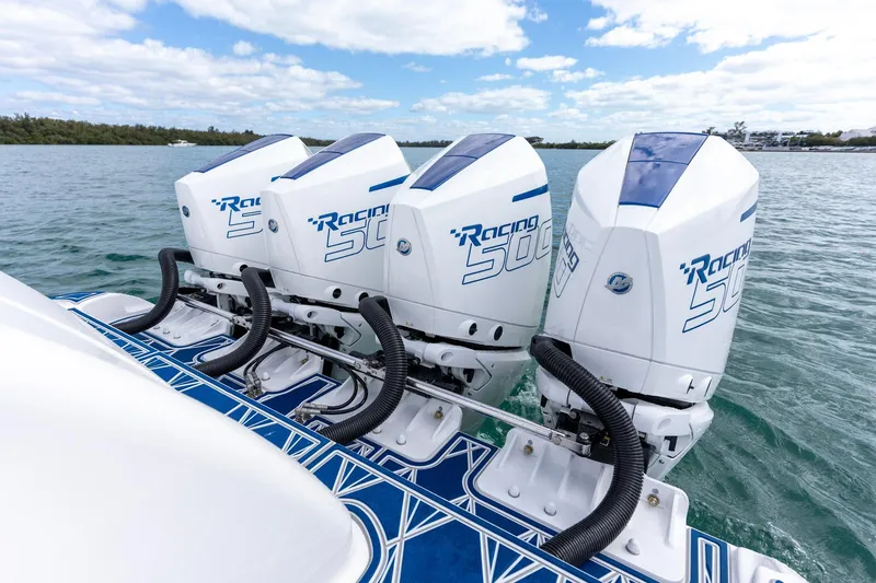 Slide: The Image of Deep Impact 399 Sport 2026 - 34