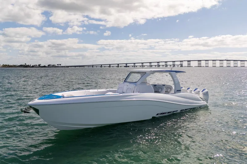 Slide: The Image of Deep Impact 399 Sport 2026 - 4