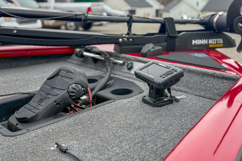 Slide: The Image of 2023 Tracker Pro Team 175 TXW Tournament Edition boat with Minn Kota trolling motor and fish finder. - 8