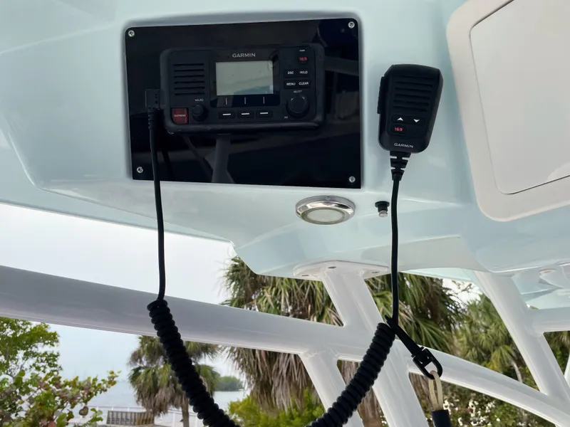 Slide: The Image of Sea Fox 328 Commender 2019 - 60