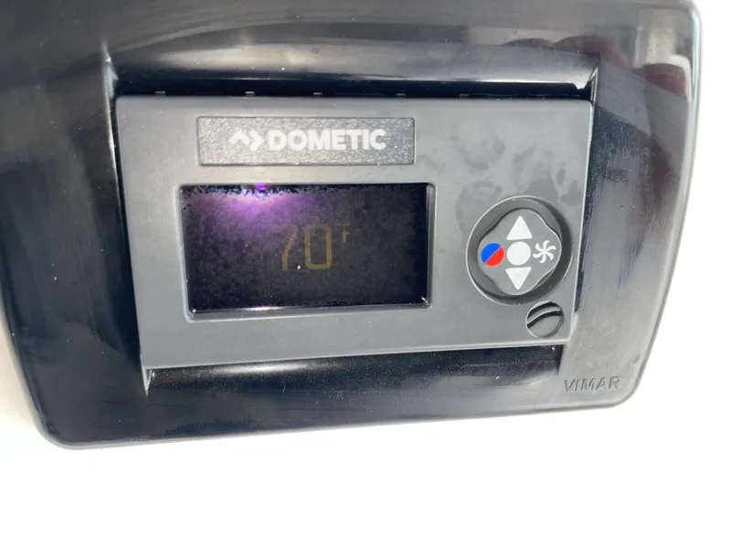 Slide: The Image of Sea Fox 328 Commender 2019 - 84