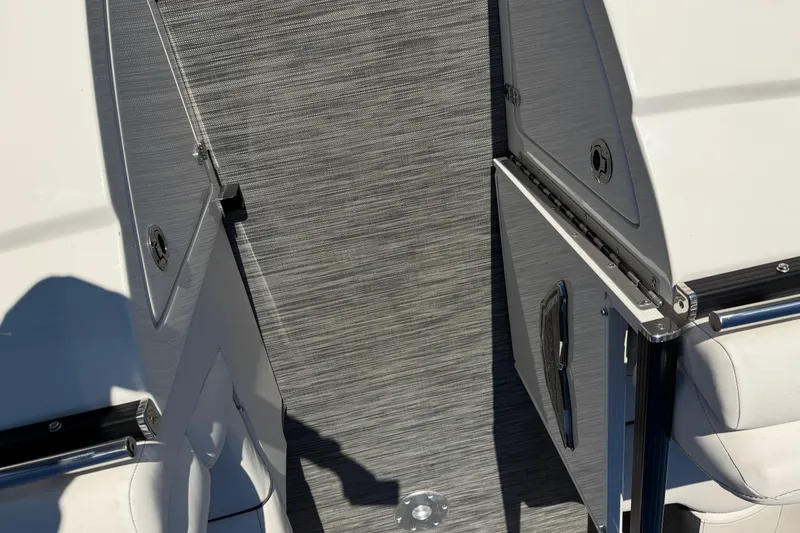 Slide: The Image of 2021 Bennington QX 25 QXFBA boat interior with sleek, modern design and high-quality materials. - 24