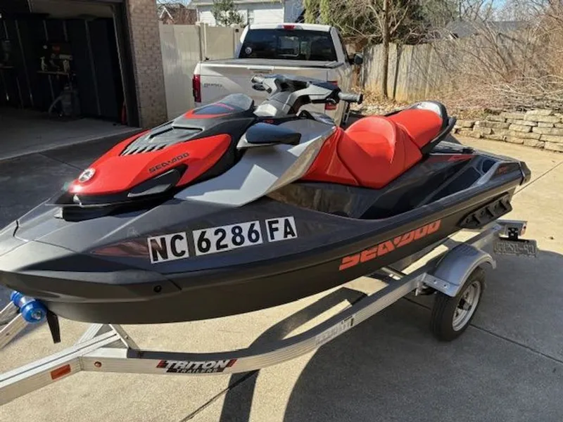 Slide: The Image of Sea-Doo GTI SE 2023 - 4