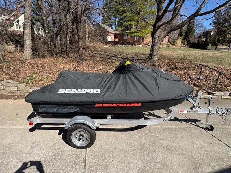 Slide: The Image of Sea-Doo GTI SE 2023 - 9