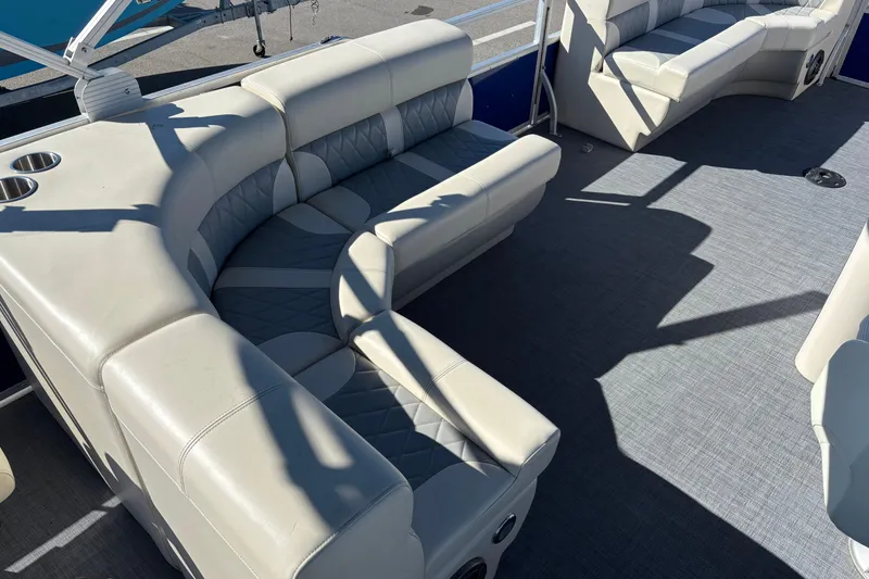 Slide: The Image of Luxurious seating on 2023 Lexington 321 Fish boat with elegant upholstery and spacious layout. - 6