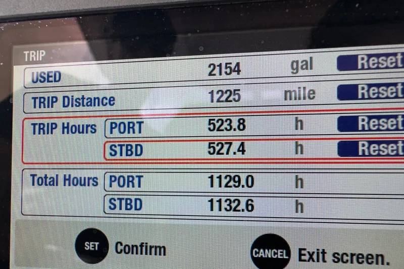 Slide: The Image of Display screen showing trip data for 2020 NauticStar 25 XS boat, including fuel, distance, and hours. - 46