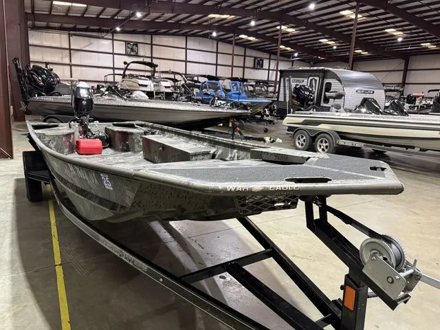 Slide: The Image of War Eagle War Eagle 754 W/ Tohatsu 40 2020 - 3