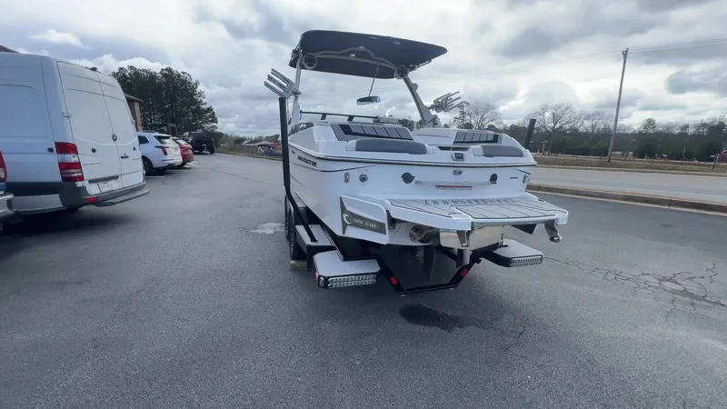Slide: The Image of Malibu Wakesetter 23 MXZ 2021 - 73