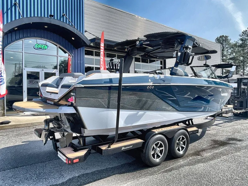 Slide: The Image of Nautique G23 2022 - 10