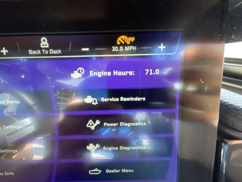 Slide: The Image of Nautique G23 2022 - 16