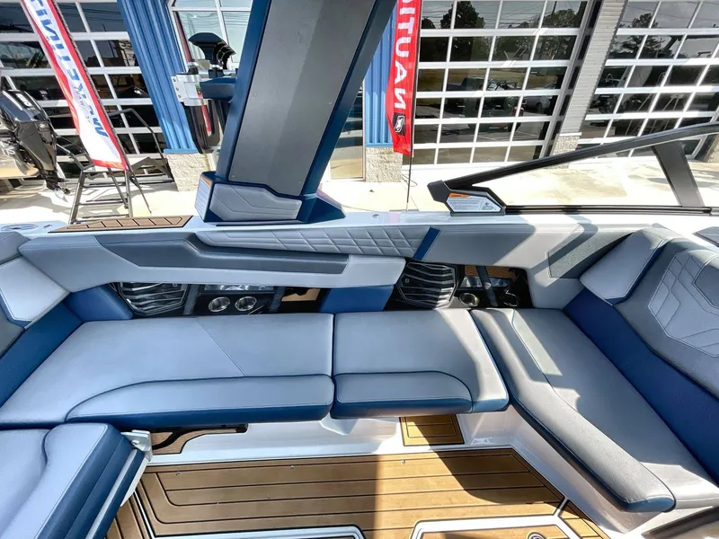 Slide: The Image of Nautique G23 2022 - 26