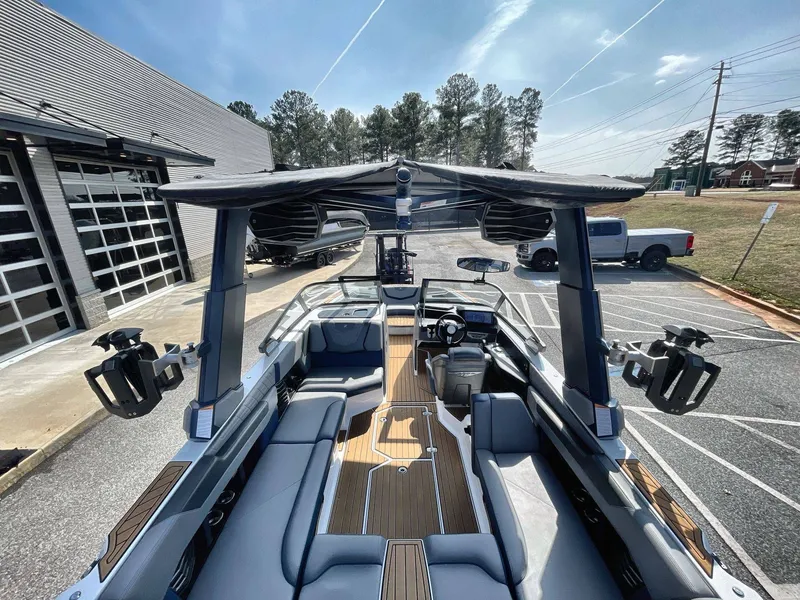 Slide: The Image of Nautique G23 2022 - 28