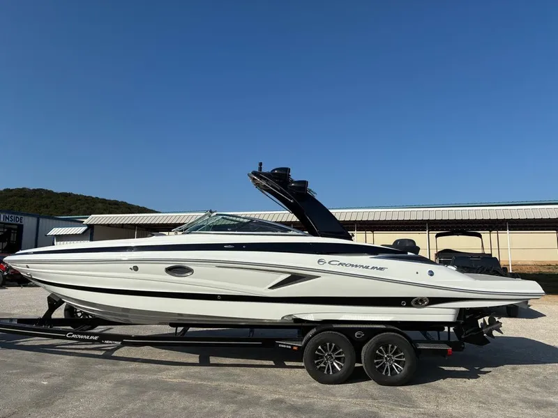 The Image of Crownline Boats 298SS 2026 - undefined
