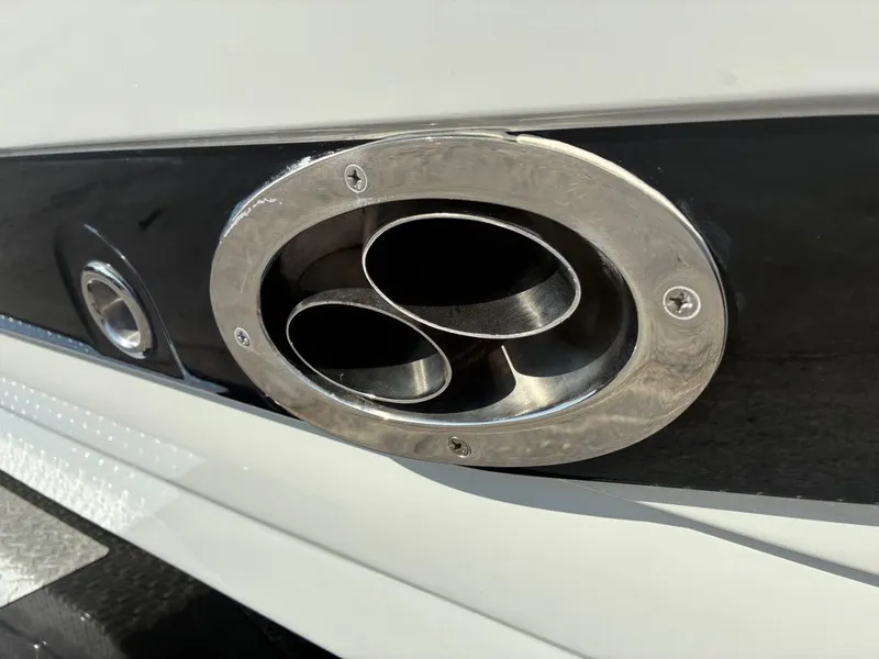 Slide: The Image of Crownline Boats 298SS 2026 - 14