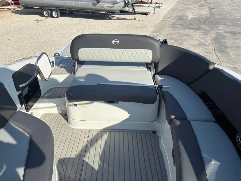 Slide: The Image of Crownline Boats 298SS 2026 - 5